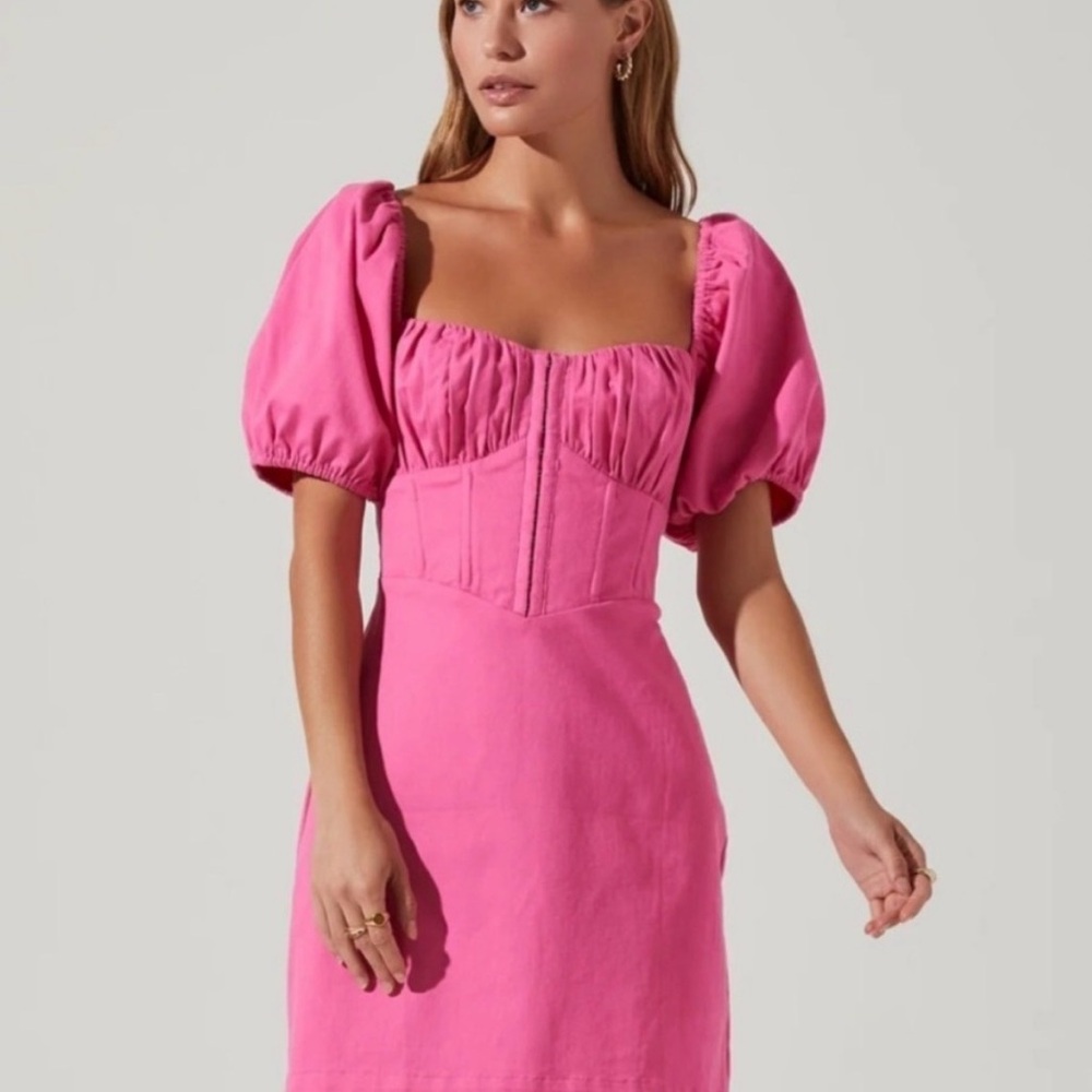 ASTR Kelilah Dress XS - Picture 1 of 4